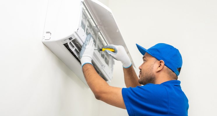 Urban Mop AC Repair & Maintenance: Enjoy Your Cool with Quality AC cleaning Dubai and Advanced Technology!